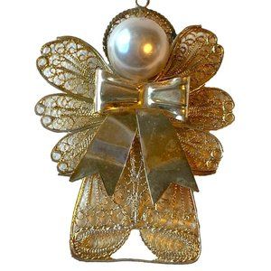 Golden Angel with Pearl and Bow Ornament